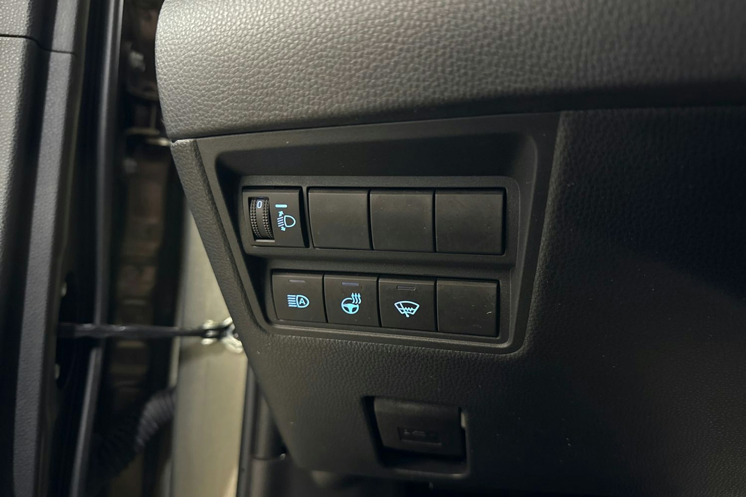 ruskea (beige) Toyota Yaris Cross 2024 kuva 15.