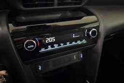 ruskea (beige) Toyota Yaris Cross 2024 kuva 22.