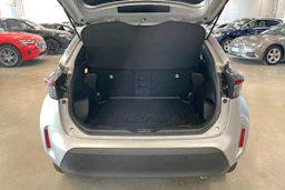 hopea Toyota Yaris Cross 2025 kuva 24.