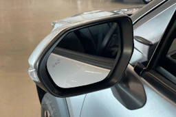 hopea Toyota Yaris Cross 2025 kuva 25.
