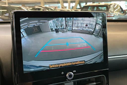 Valkoinen Toyota Yaris Cross 2025 kuva 7.