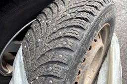punainen Toyota Yaris Verso 2000 kuva 12.