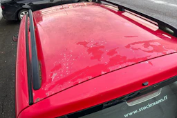 punainen Toyota Yaris Verso 2000 kuva 24.