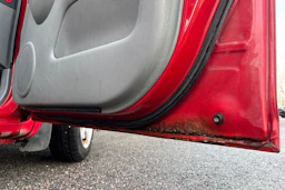 punainen Toyota Yaris Verso 2000 kuva 32.