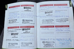 punainen Toyota Yaris Verso 2000 kuva 37.