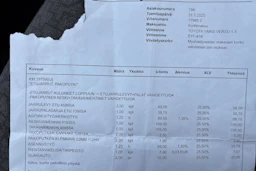 punainen Toyota Yaris Verso 2000 kuva 39.