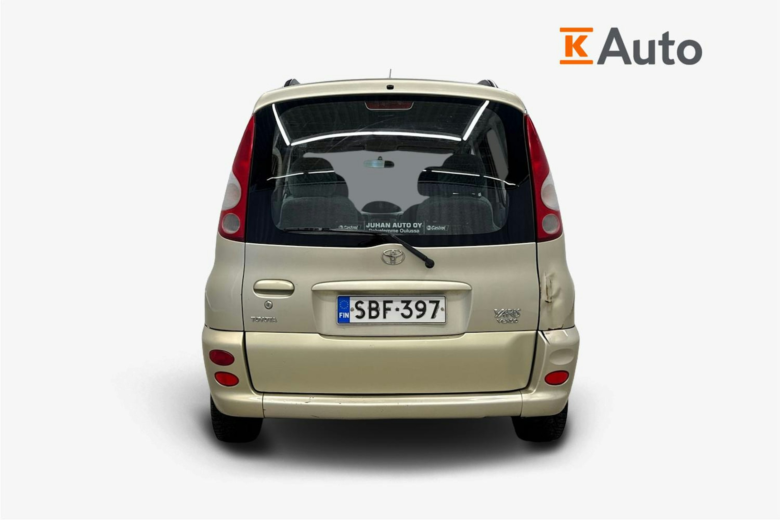 keltainen Toyota Yaris Verso 2002 kuva 3.