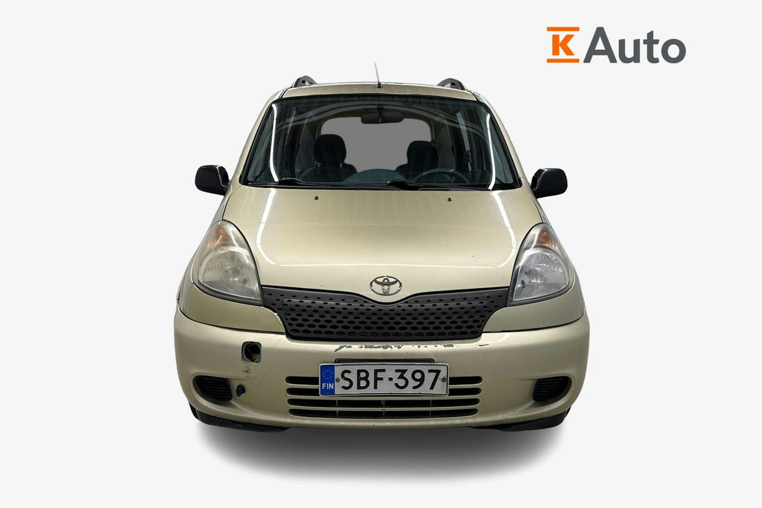 keltainen Toyota Yaris Verso 2002 kuva 4.