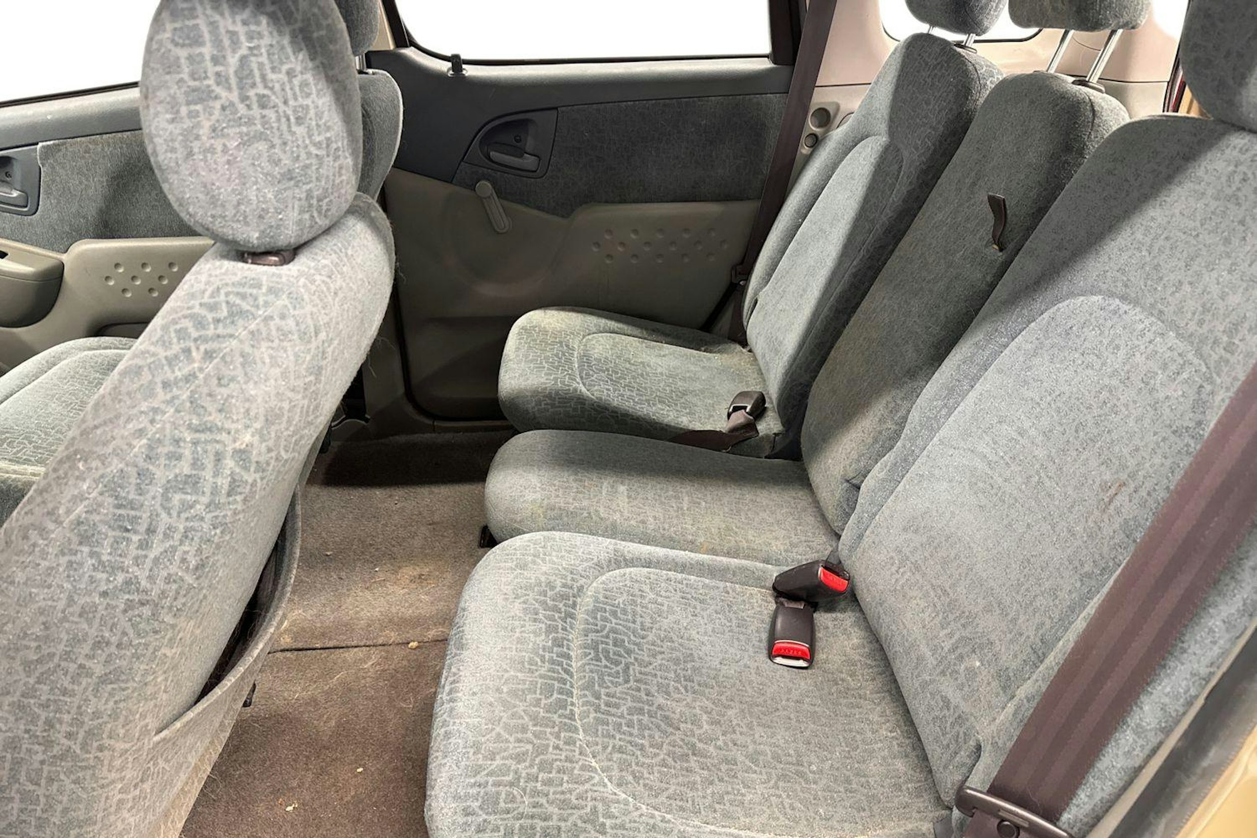 keltainen Toyota Yaris Verso 2002 kuva 8.