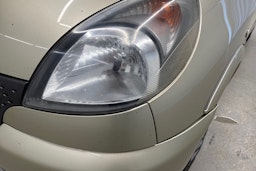 keltainen Toyota Yaris Verso 2002 kuva 19.