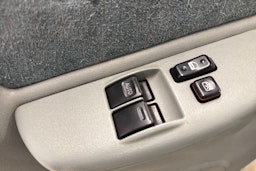 keltainen Toyota Yaris Verso 2002 kuva 20.