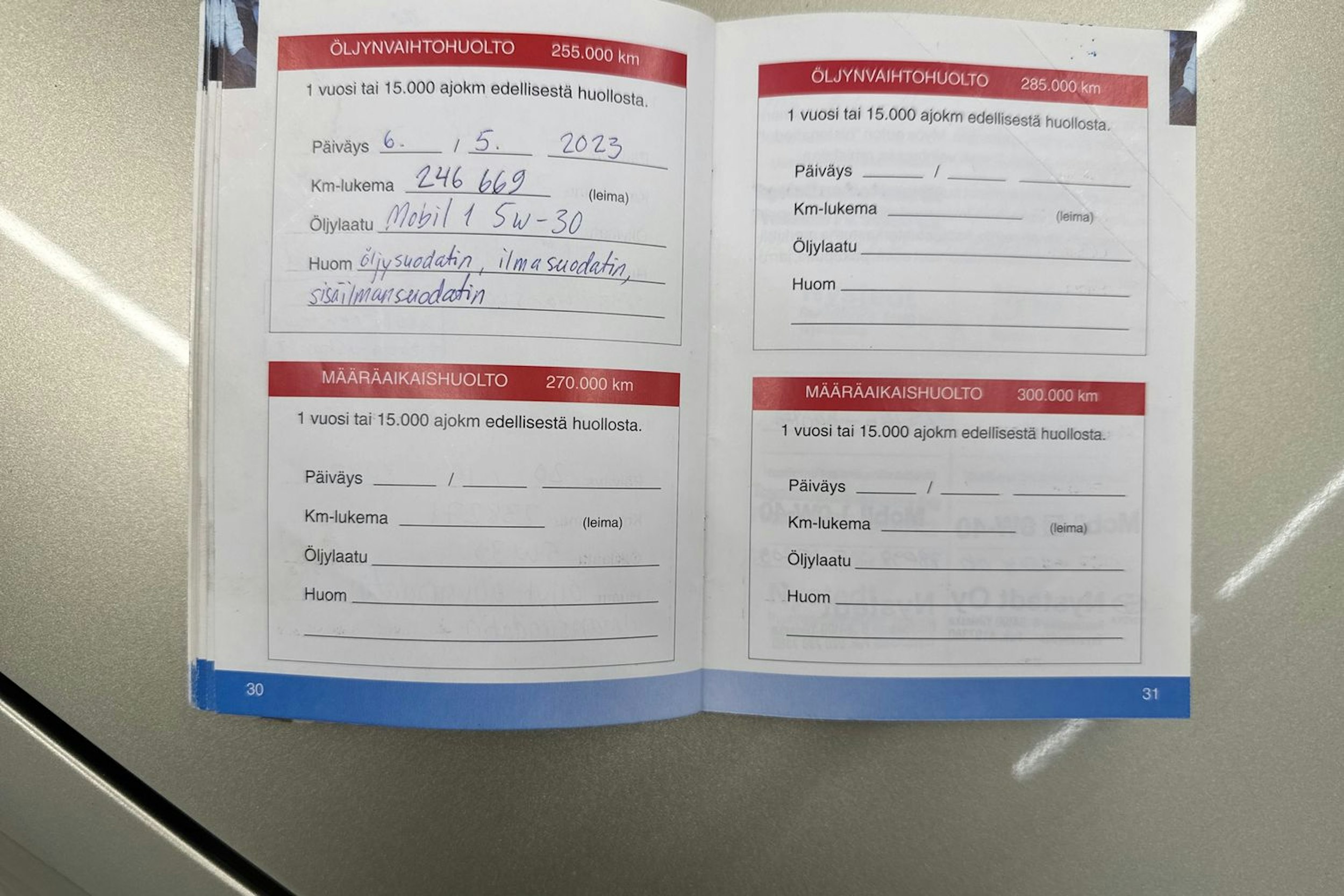 keltainen Toyota Yaris Verso 2002 kuva 33.