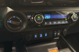 valkoinen Truckmasters OX 4X4 2018 kuva 22.