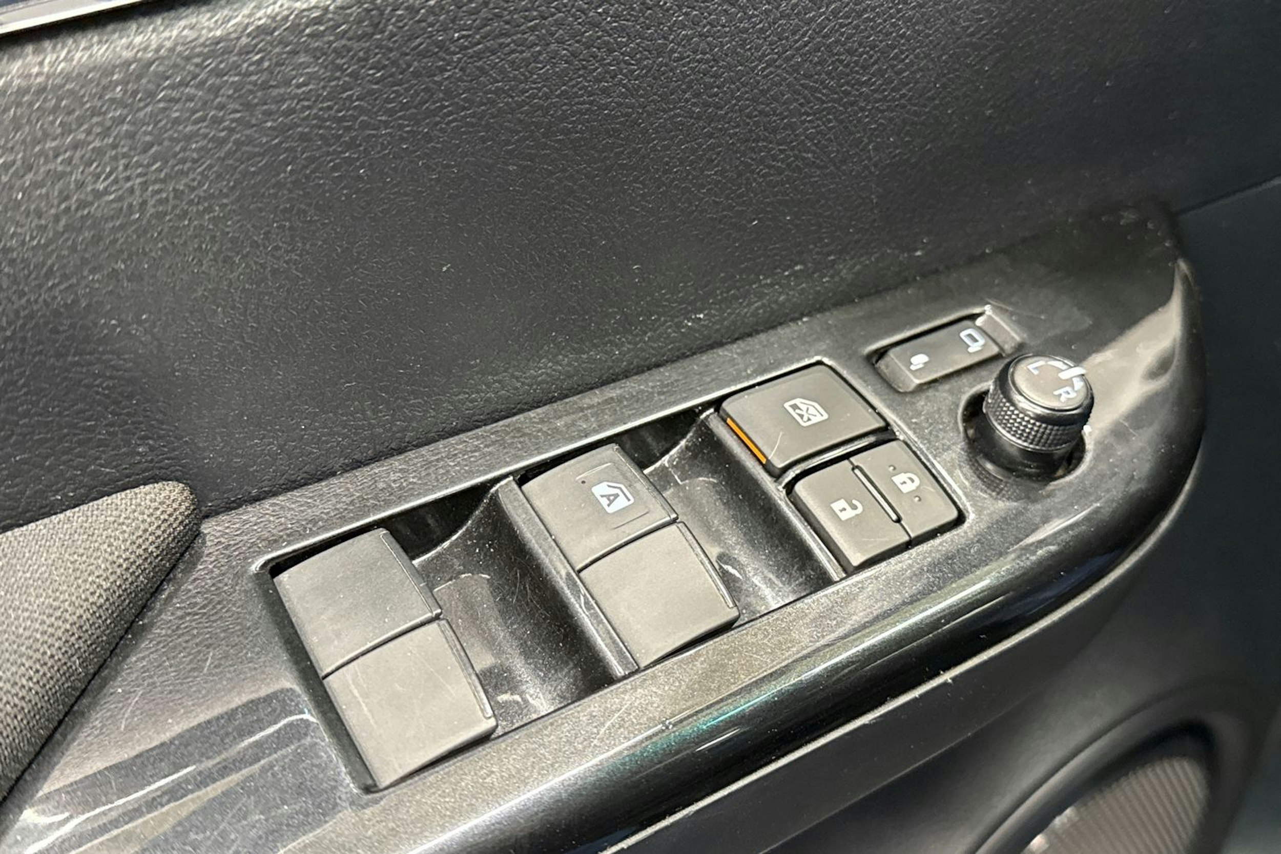 valkoinen Truckmasters OX 4X4 2018 kuva 24.