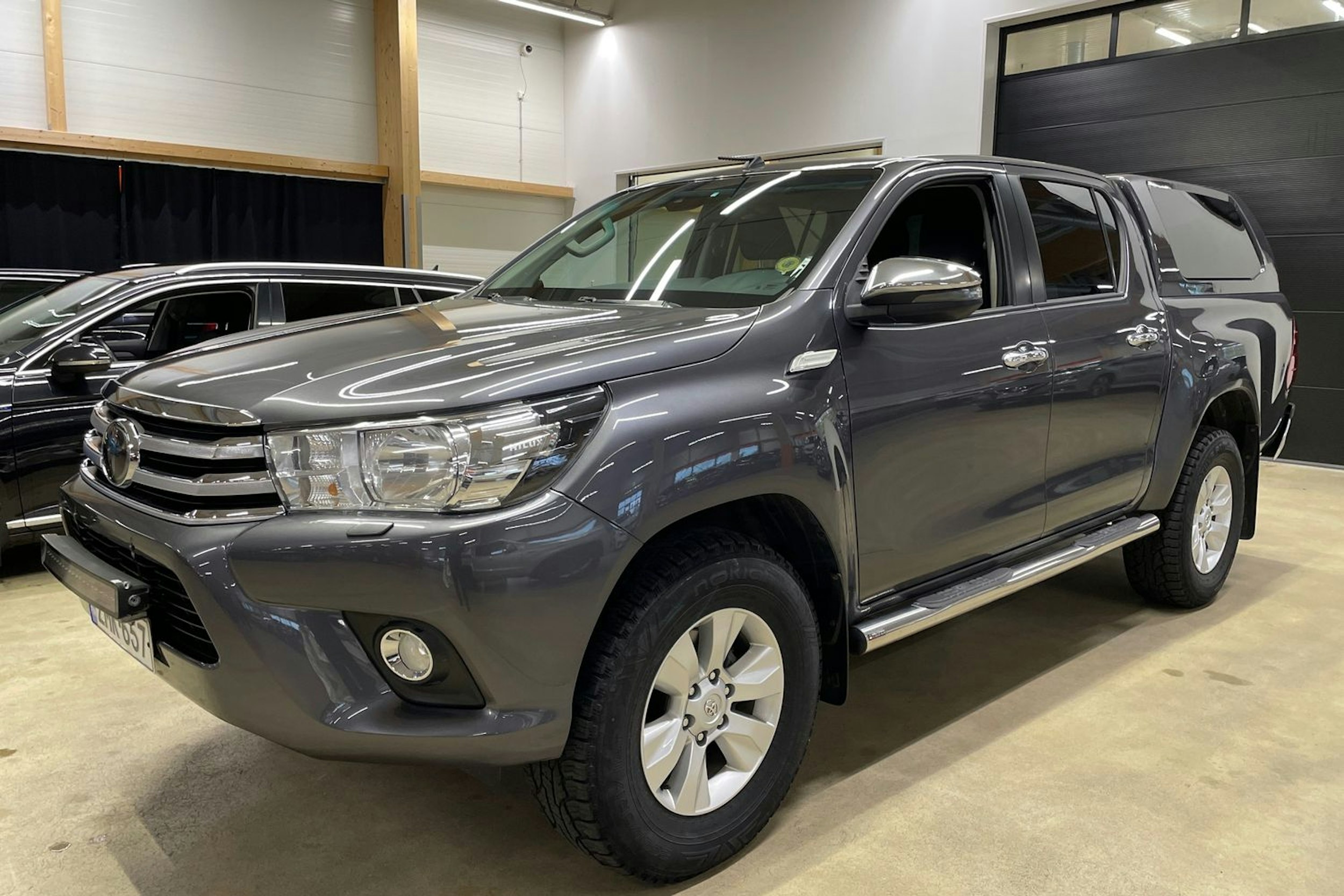 harmaa Truckmasters OX 4X4 2018 kuva 13.