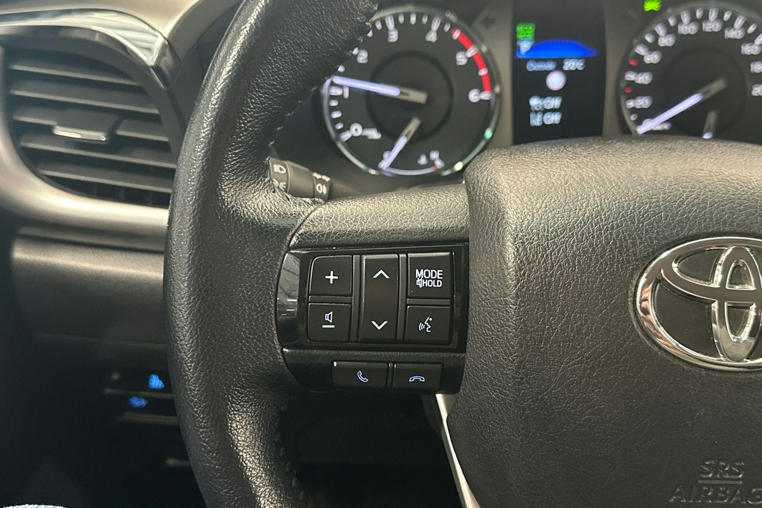 musta Truckmasters OX 4x4 2021 kuva 16.