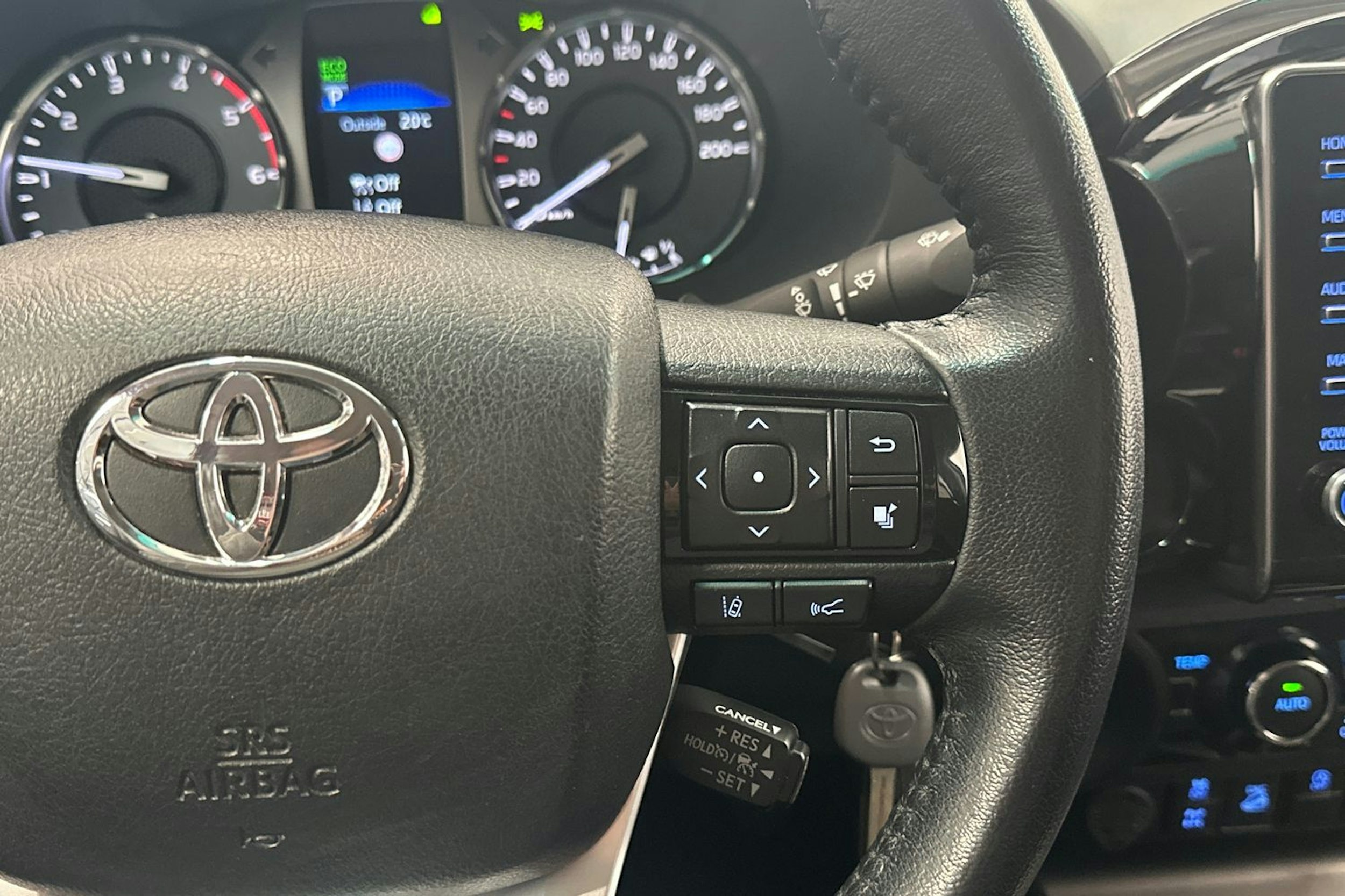 musta Truckmasters OX 4x4 2021 kuva 17.