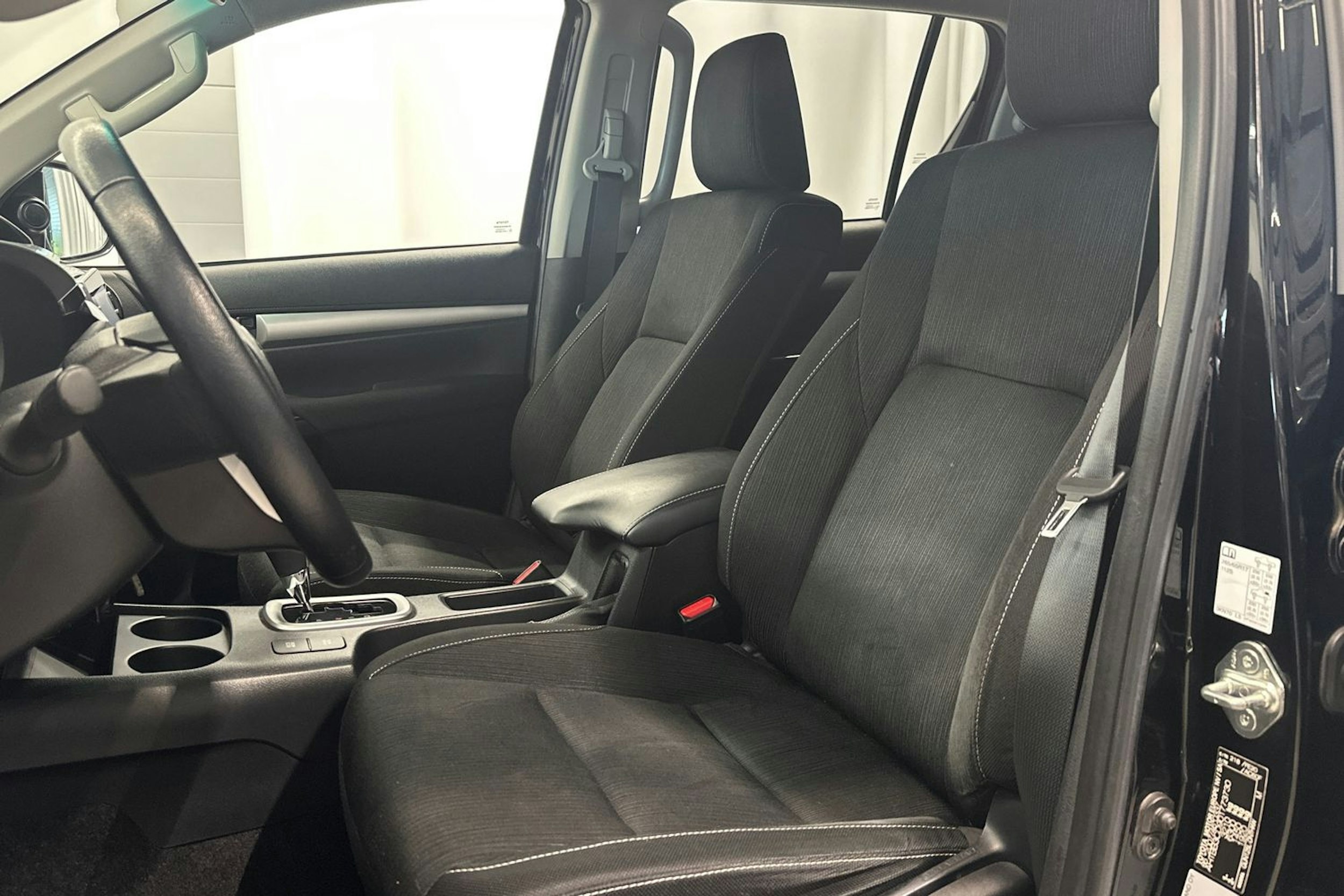 musta Truckmasters OX 4x4 2021 kuva 22.