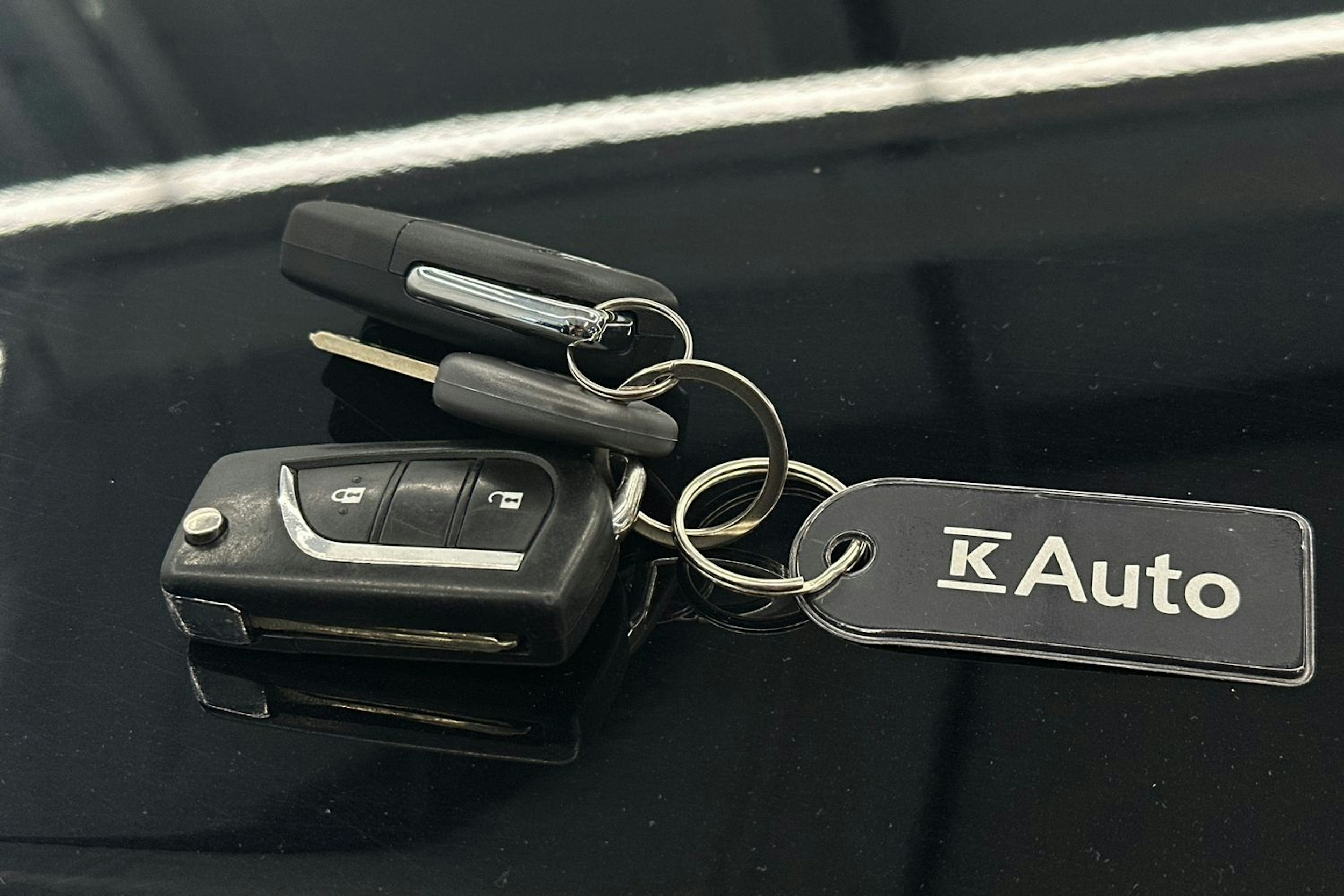 musta Truckmasters OX 4x4 2021 kuva 24.