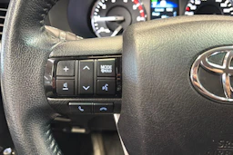 punainen Truckmasters OX 4X4 2021 kuva 15.