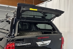 musta Truckmasters OX 4x4 2022 kuva 24.