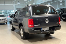 Harmaa Volkswagen Amarok 2011 kuva 19.