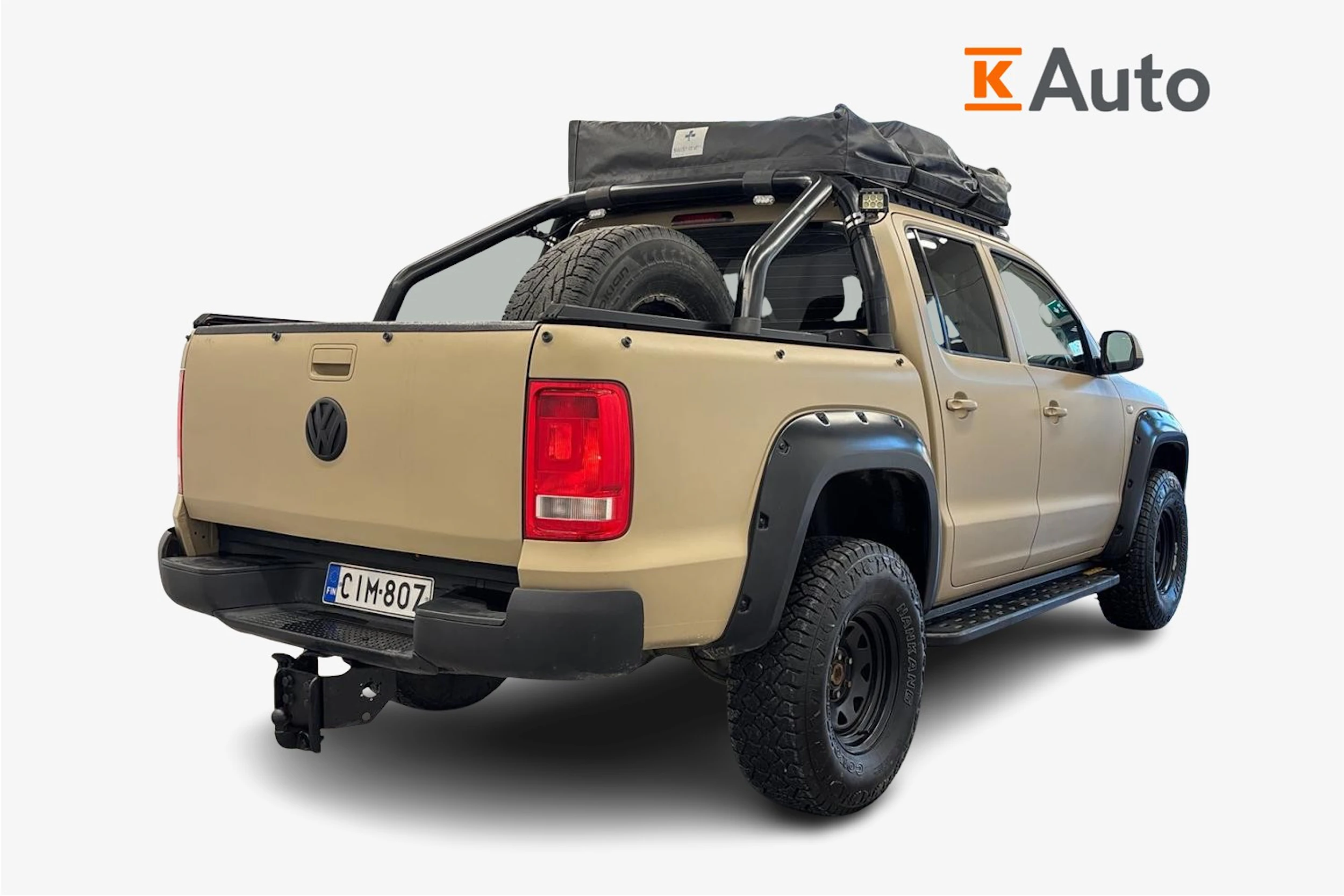valkoinen Volkswagen Amarok 2011 kuva 2.