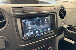 valkoinen Volkswagen Amarok 2011 kuva 17.