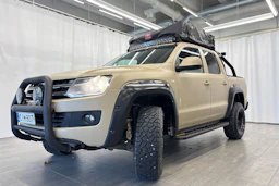 valkoinen Volkswagen Amarok 2011 kuva 23.