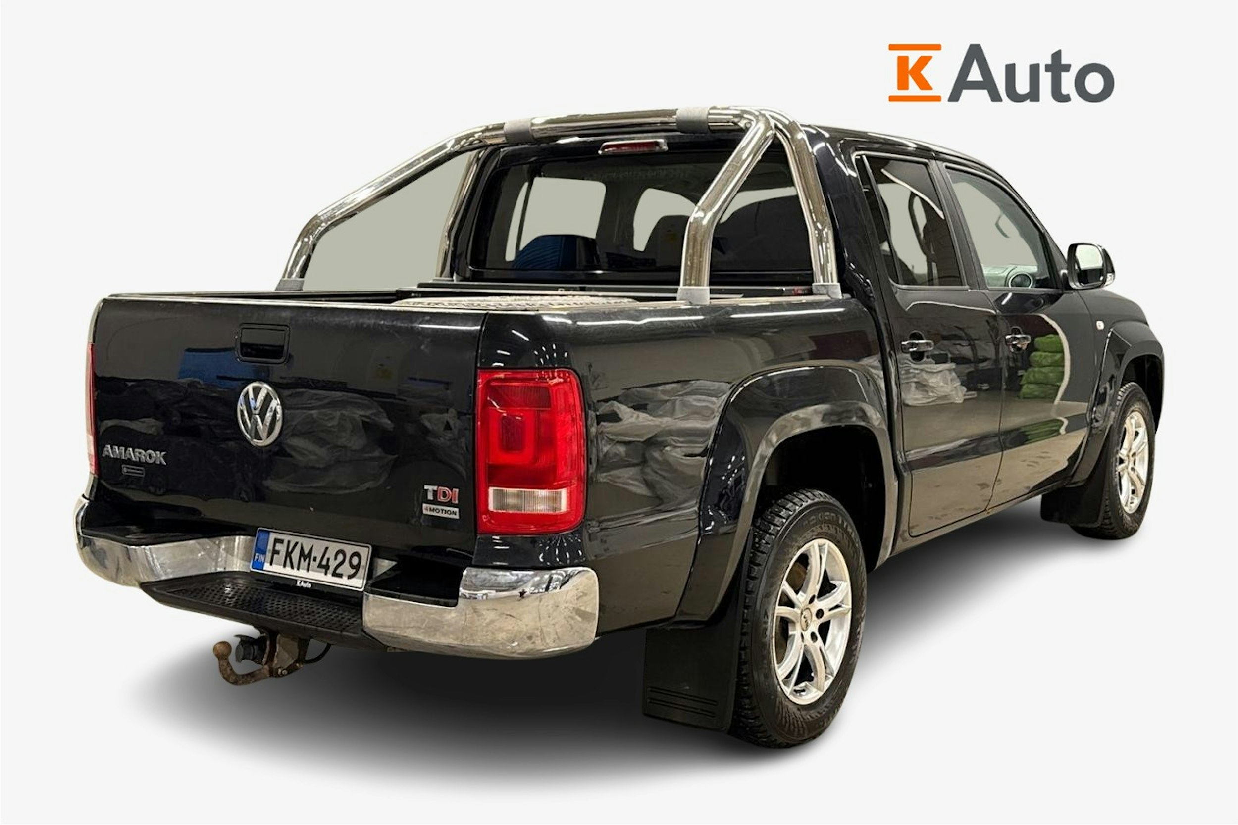 musta Volkswagen Amarok 2011 kuva 3.