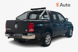 musta Volkswagen Amarok 2011 kuva 3.