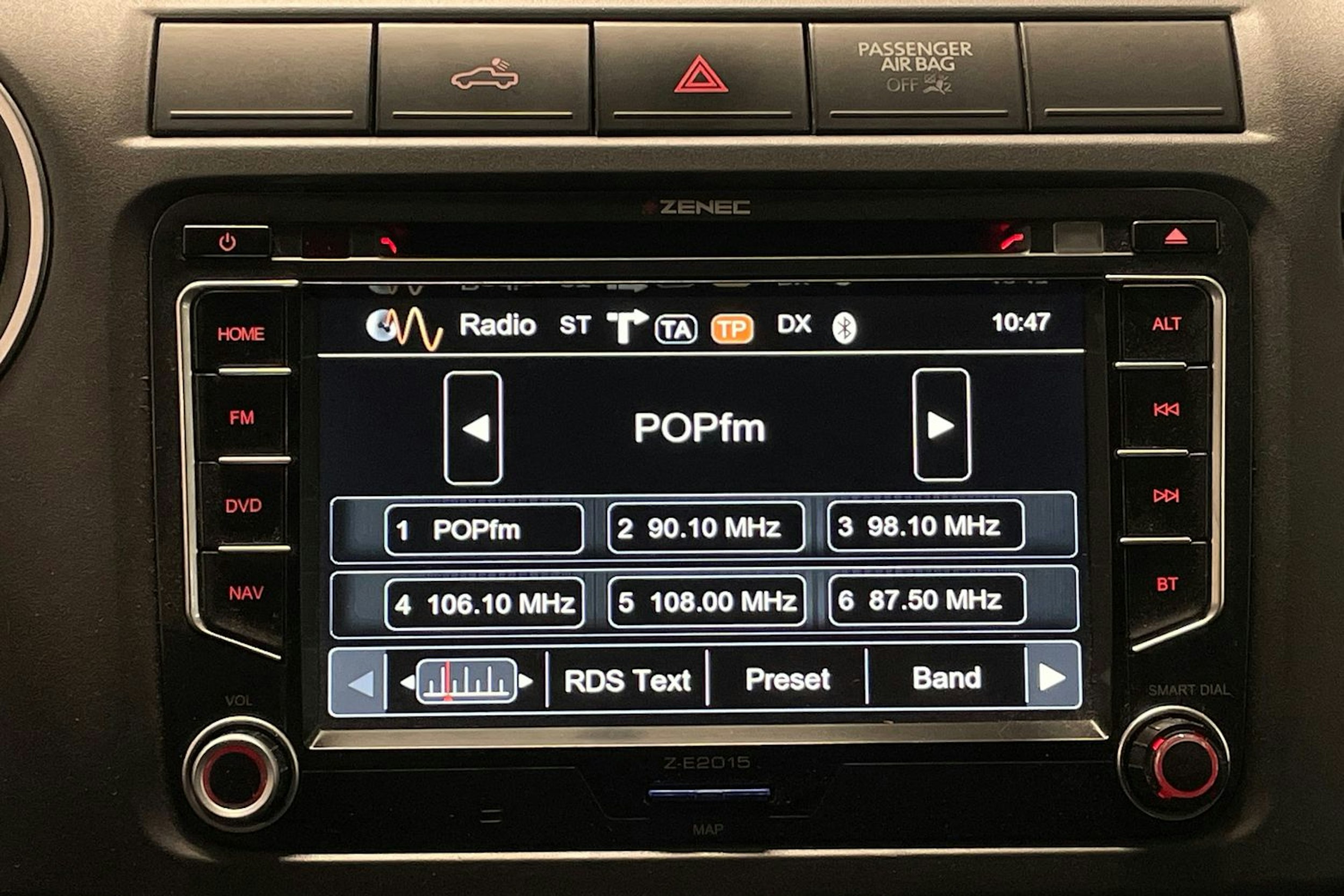 valkoinen Volkswagen Amarok 2012 kuva 17.