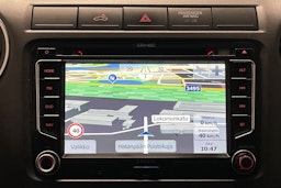 valkoinen Volkswagen Amarok 2012 kuva 18.