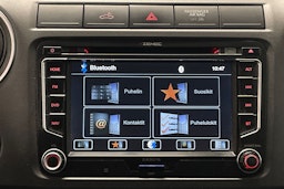 valkoinen Volkswagen Amarok 2012 kuva 19.