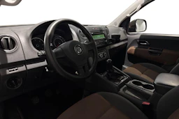 ruskea (beige) Volkswagen Amarok 2012 kuva 6.