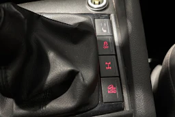 ruskea (beige) Volkswagen Amarok 2012 kuva 18.