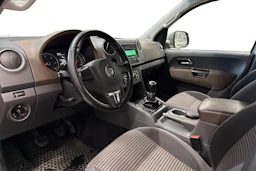 Ruskea (beige) Volkswagen Amarok 2012 kuva 3.