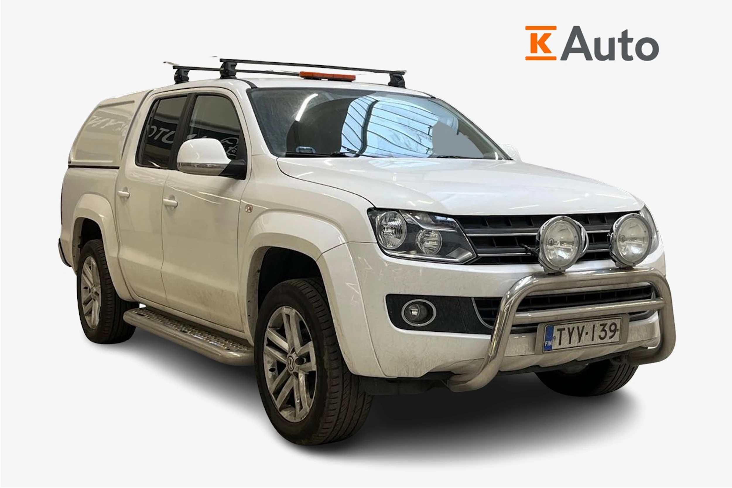 valkoinen Volkswagen Amarok 2012 kuva 1.