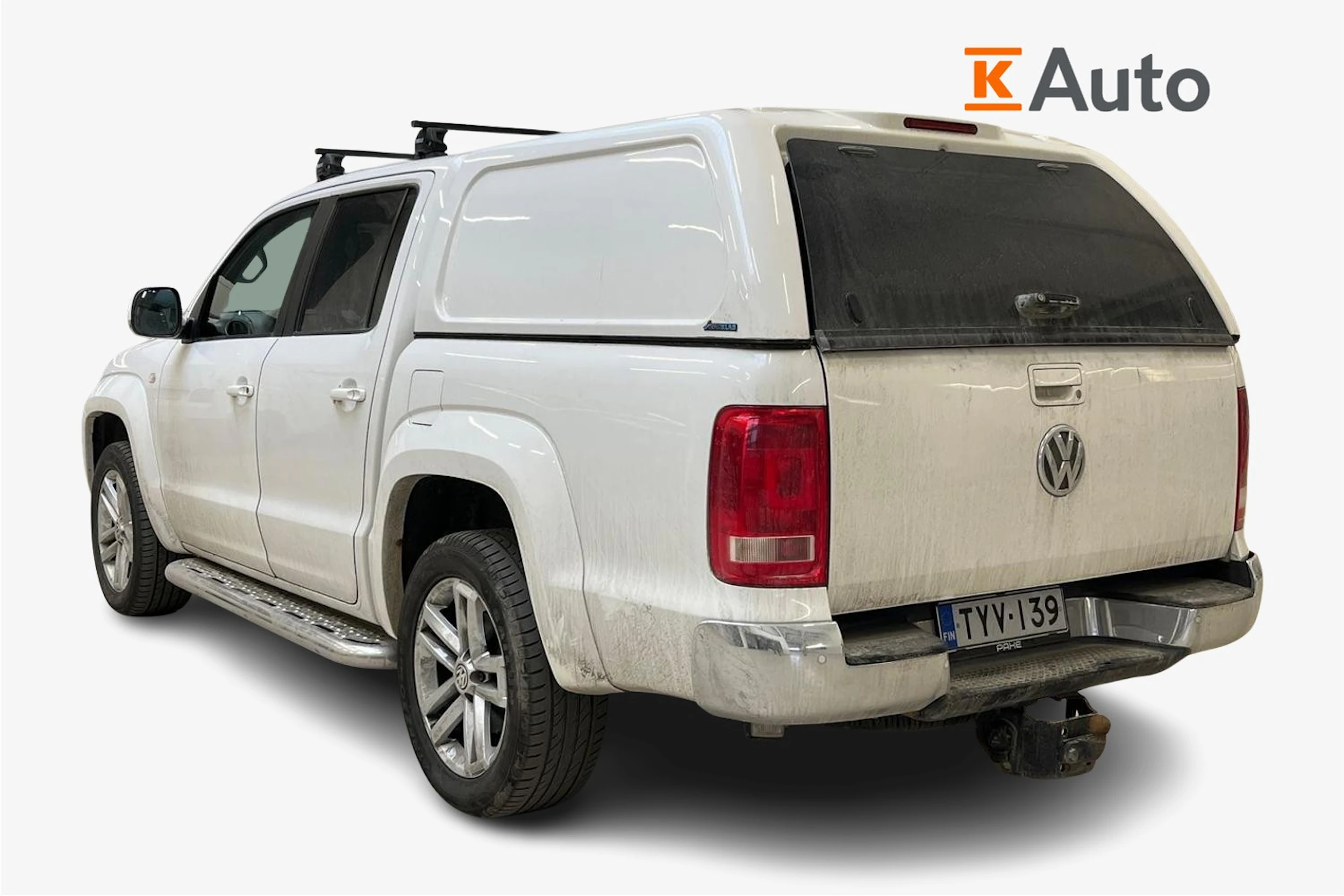 valkoinen Volkswagen Amarok 2012 kuva 2.