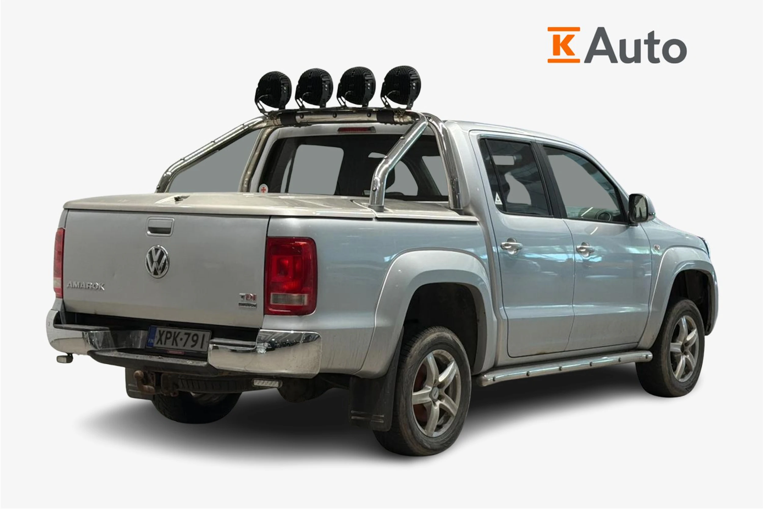 harmaa Volkswagen Amarok 2012 kuva 2.