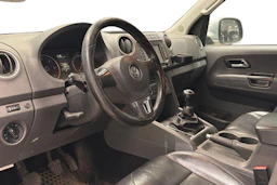 harmaa Volkswagen Amarok 2012 kuva 3.