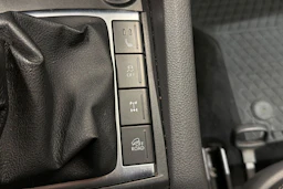 harmaa Volkswagen Amarok 2012 kuva 21.