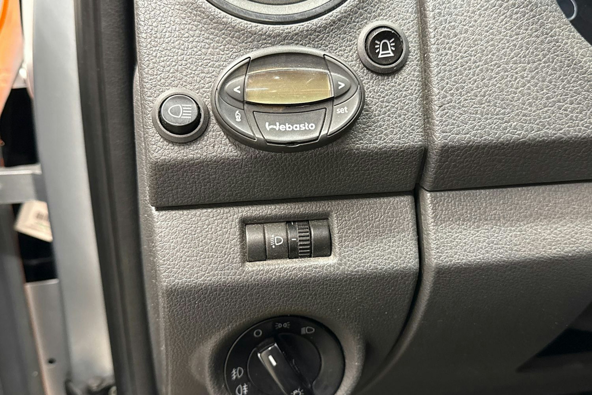 hopea Volkswagen Amarok 2012 kuva 19.