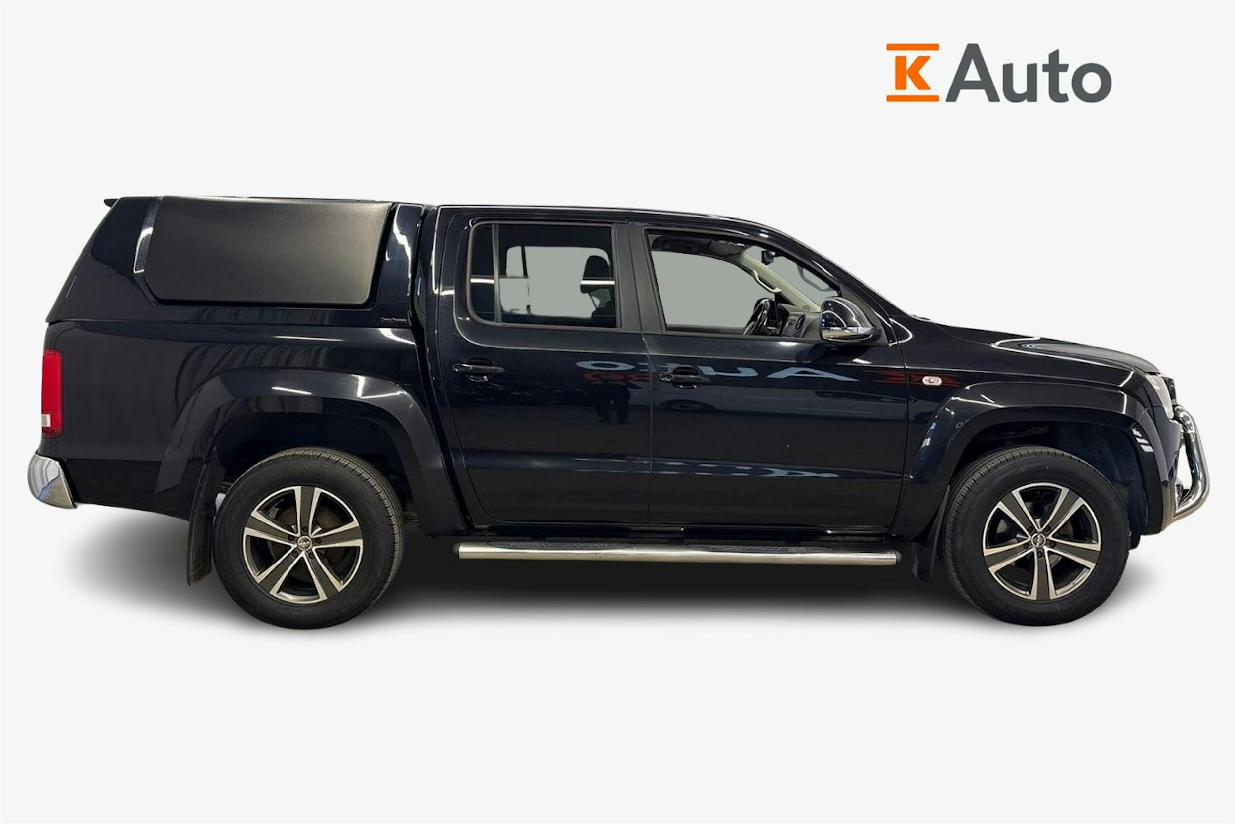 musta Volkswagen Amarok 2013 kuva 5.