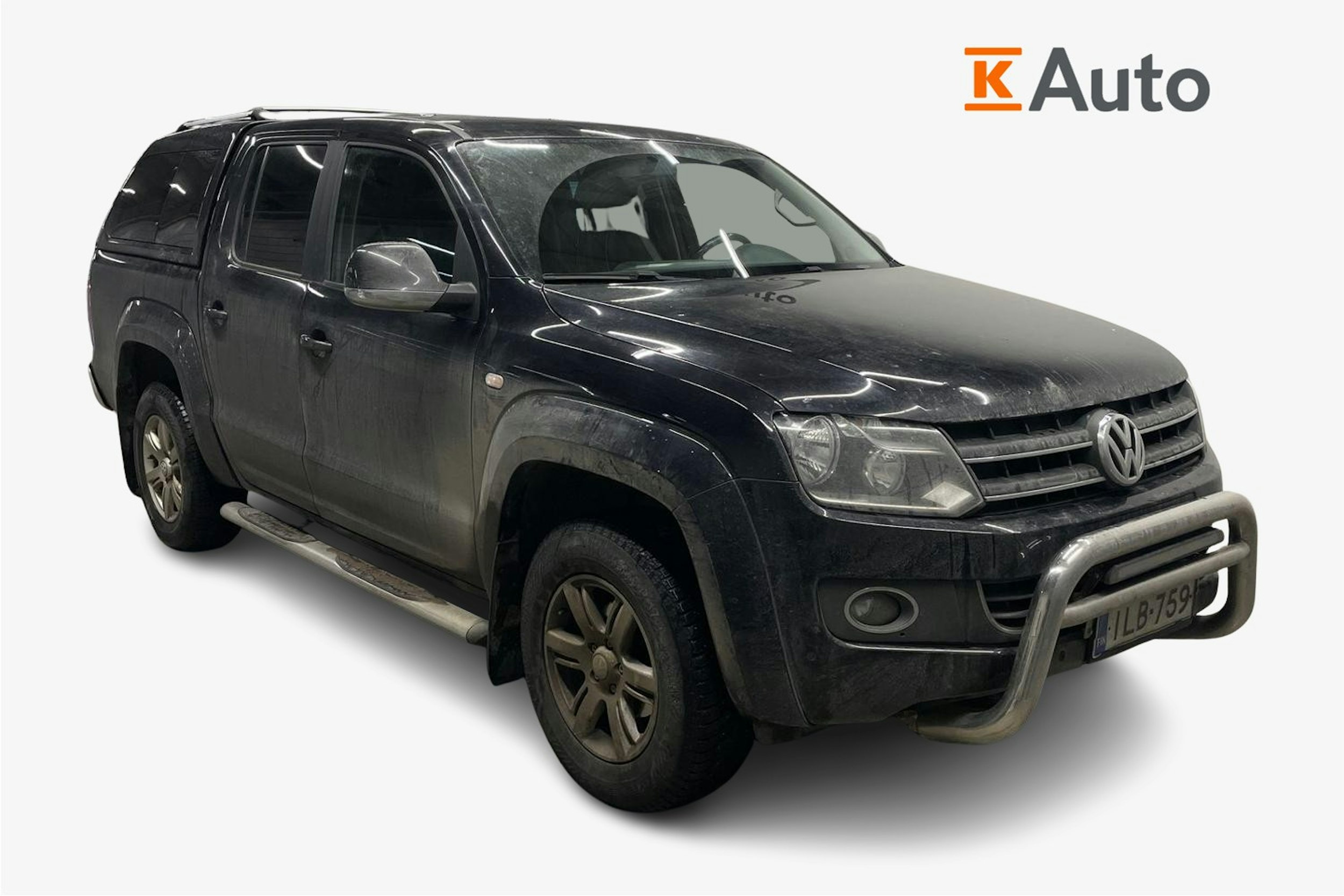 musta Volkswagen Amarok 2013 kuva 1.