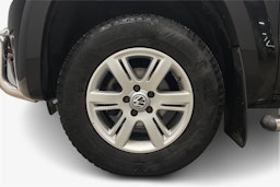 musta Volkswagen Amarok 2013 kuva 9.