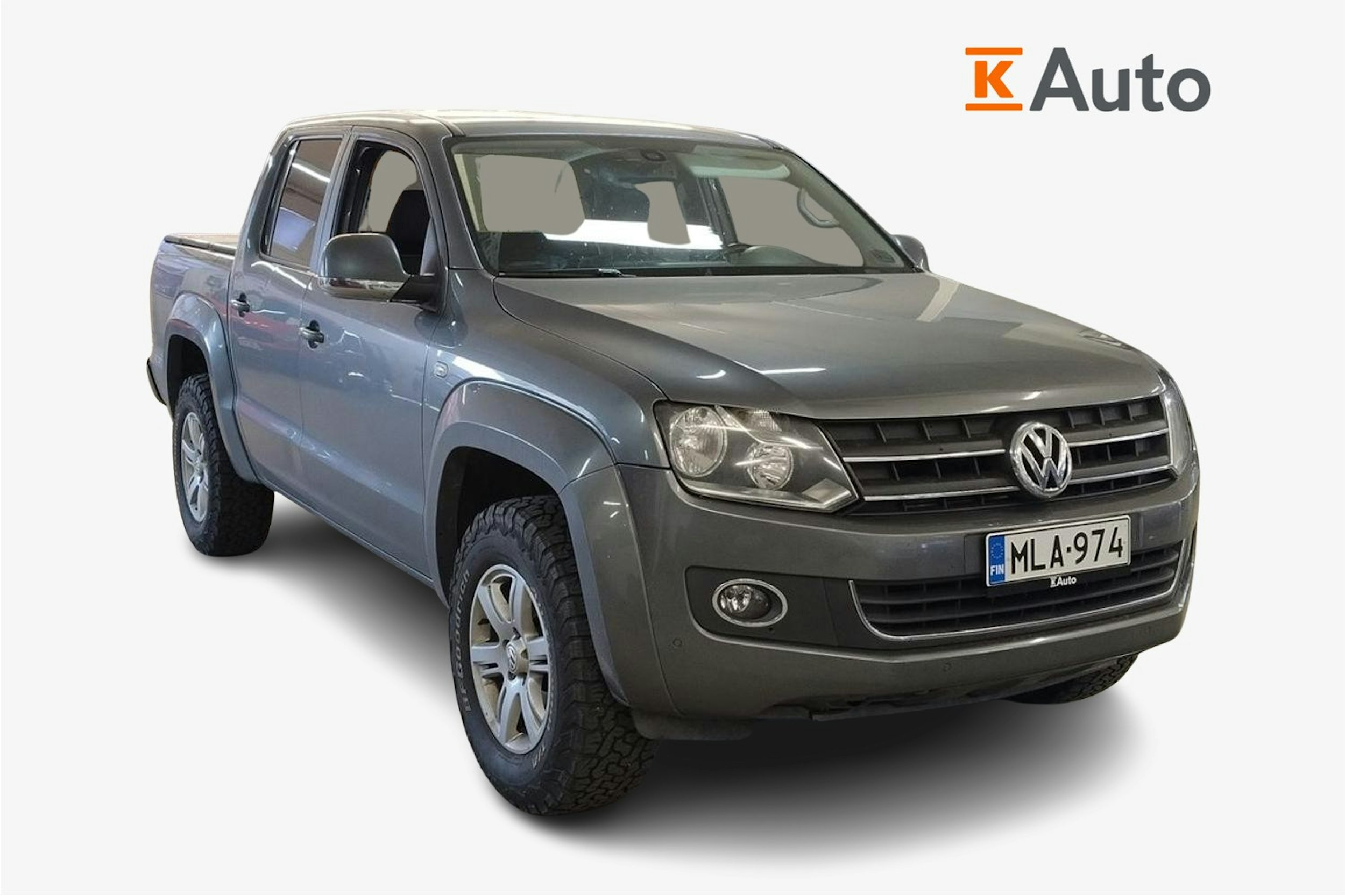 harmaa Volkswagen Amarok 2013 kuva 1.