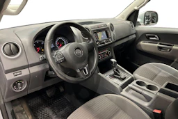 Hopea Volkswagen Amarok 2013 kuva 8.
