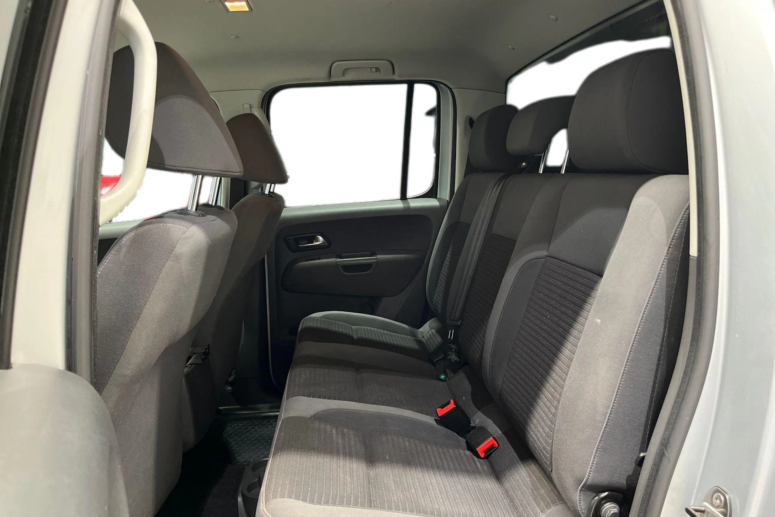 Hopea Volkswagen Amarok 2013 kuva 11.