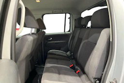 Hopea Volkswagen Amarok 2013 kuva 11.